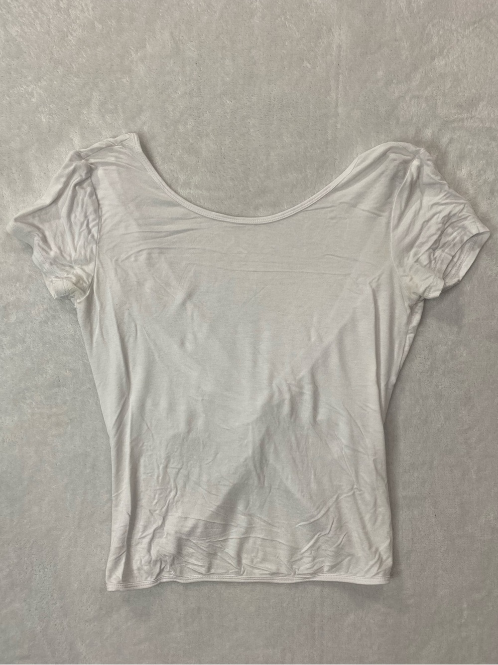 Rue21 White Open Back Short Sleeve Tee - (XS)